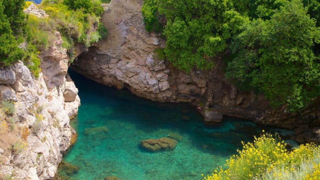 Queen Giovanna Baths | What a place! - Sorrento Sea Tours